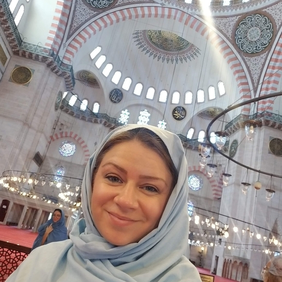 Meet your Posher, Kristin - Picture 8 of 8